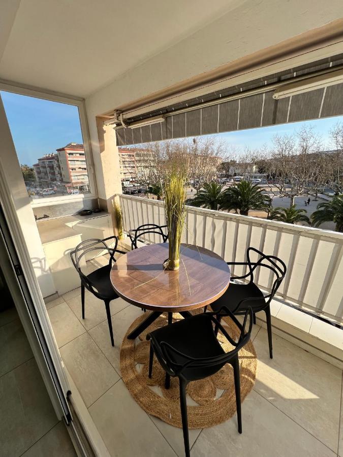 Apartamento Le Bonheur De Saint Aygulf Exterior foto